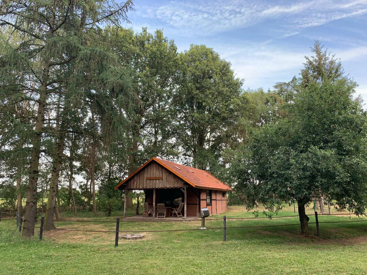 فيلا Uelsenفي Ferienhaus Am Waldchen المظهر الخارجي الصورة