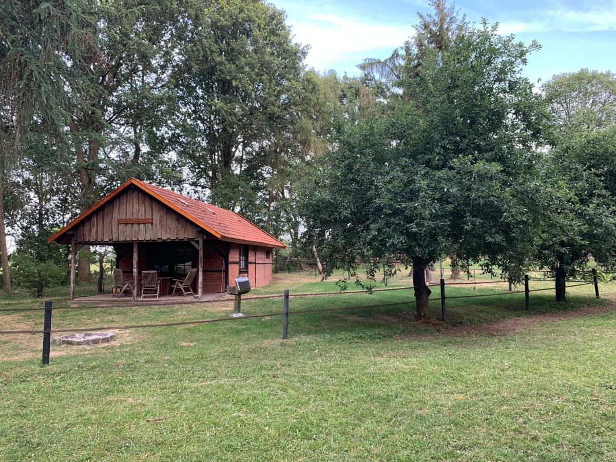 فيلا Uelsenفي Ferienhaus Am Waldchen المظهر الخارجي الصورة